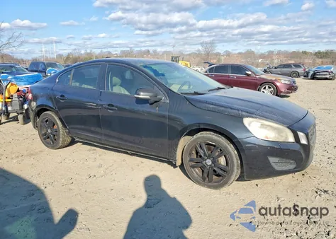 2012 Volvo S60 T5 из США, поврежденный, VIN YV1622FS4C2139558